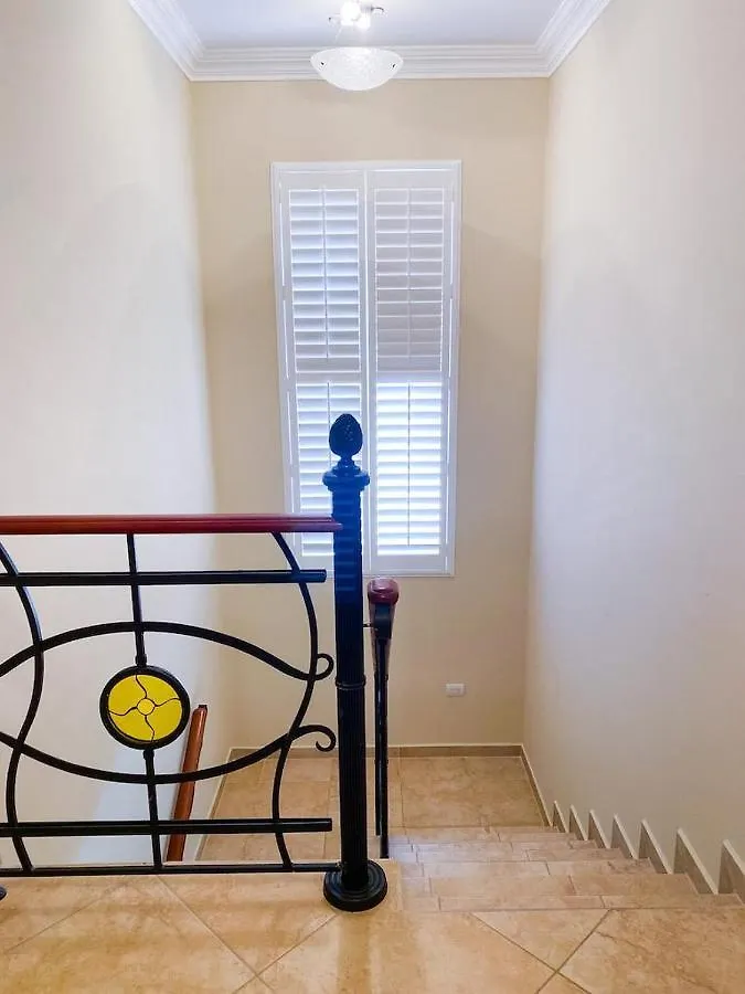 Diamante 159 Luxury Villa With Private Pool In Gold Coast 3 Bedrooms 3 Bath Palm Beach
