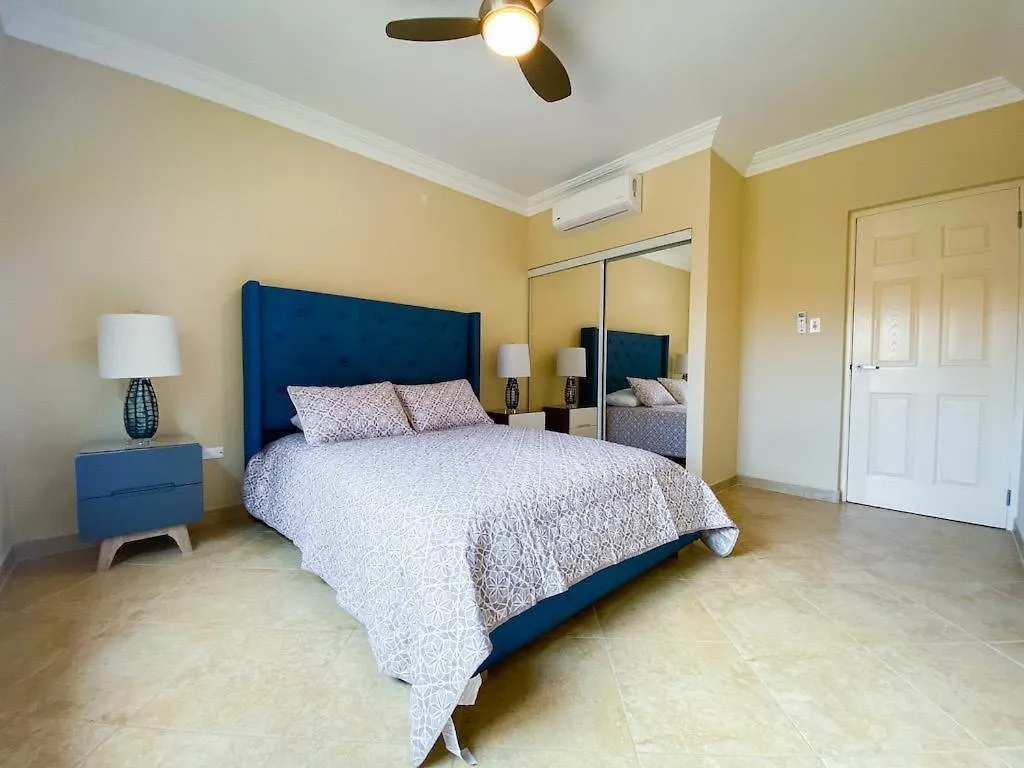 Diamante 159 Luxury Villa With Private Pool In Gold Coast 3 Bedrooms 3 Bath Palm Beach