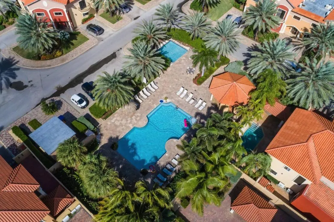 Diamante 159 Luxury Villa With Private Pool In Gold Coast 3 Bedrooms 3 Bath Palm Beach