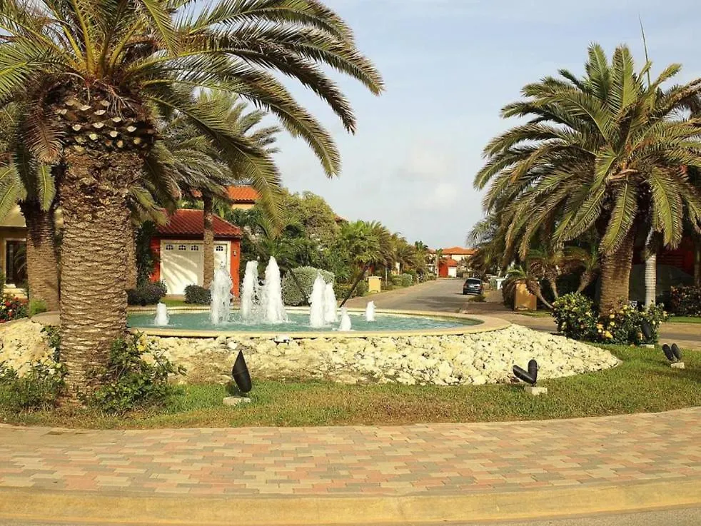 Diamante 159 Luxury Villa With Private Pool In Gold Coast 3 Bedrooms 3 Bath Palm Beach