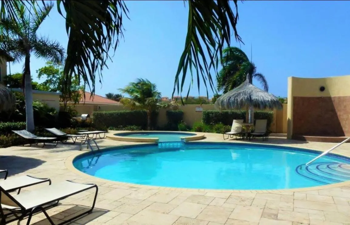 Diamante 159 Luxury Villa With Private Pool In Gold Coast 3 Bedrooms 3 Bath Palm Beach